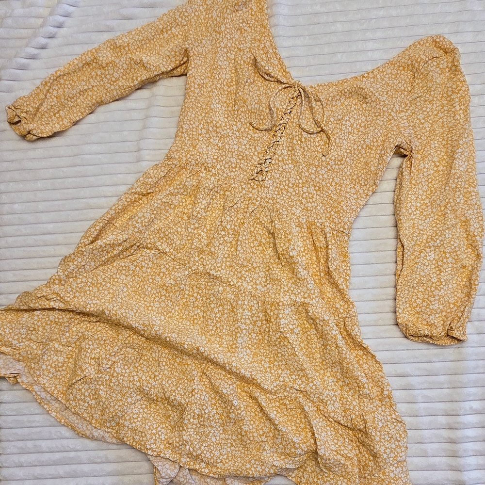 Hollister- Floral Yellow Dress